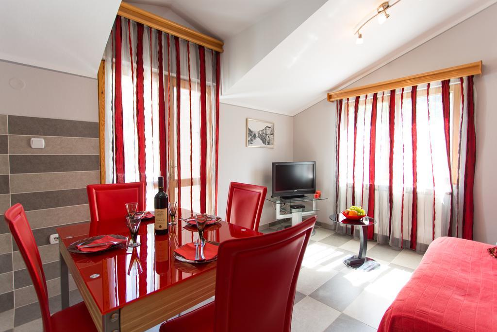 Djurovic Apartments Montenegro Котор Экстерьер фото