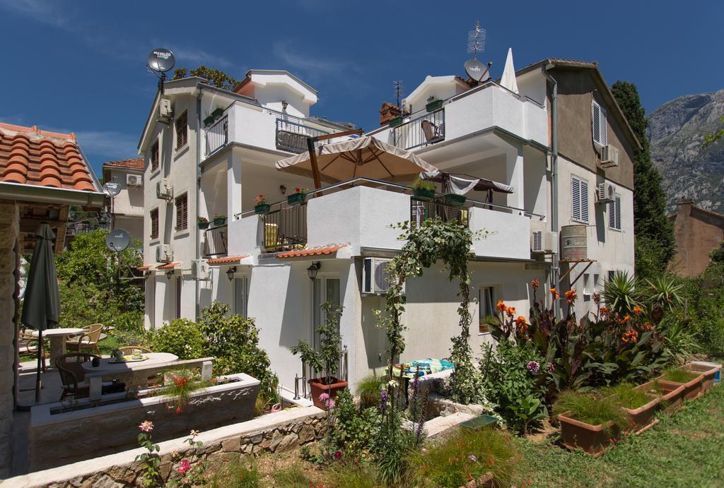 Djurovic Apartments Montenegro Котор Экстерьер фото