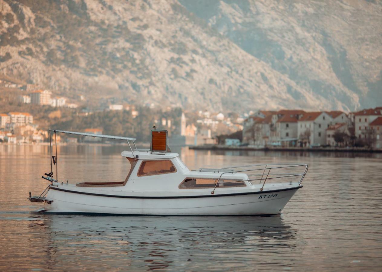 Djurovic Apartments Montenegro Котор Экстерьер фото