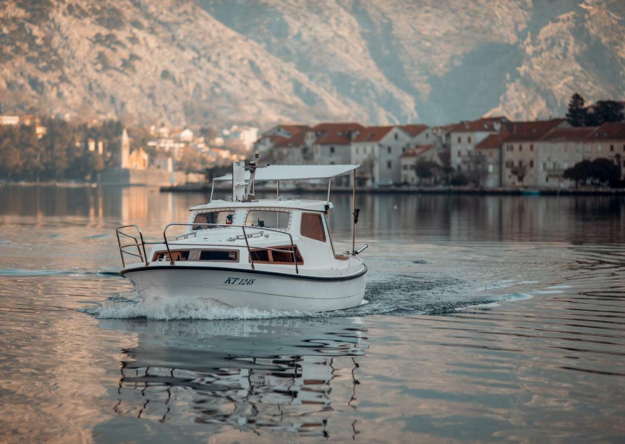 Djurovic Apartments Montenegro Котор Экстерьер фото